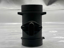 Load image into Gallery viewer, Mass Air Flow Sensor Meter MAF 230 SLK C230 C250D C280 C36 SLK230 97-00 - NW5302
