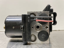 Load image into Gallery viewer, ABS PUMP C220 C36 C280 C230 1996 96 1997 97 1998 98 - NW1994
