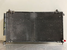 Load image into Gallery viewer, AC CONDENSER Honda CR-V 2006 06 - NW43857
