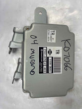 Load image into Gallery viewer, TRANSMISSION CONTROL MODULE COMPUTER Nissan Murano 2004 04 - NW31829
