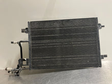 Load image into Gallery viewer, AC CONDENSOR AUDI A4 PASSAT 1998 98 1999 99 00 01 02 - NW43558
