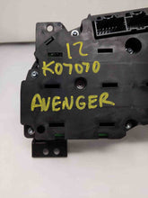 Load image into Gallery viewer, Speedometer Cluster Dodge Avenger 2012 - NW158745

