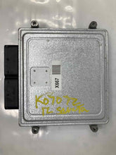Load image into Gallery viewer, ECU ECM COMPUTER Sonata 2011 11 2012 12 2013 13 2014 14 - NW60151

