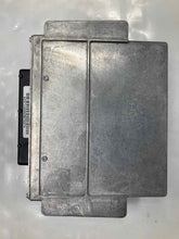 Load image into Gallery viewer, ECU ECM Computer  SAAB 9-5 2008 - NW62119
