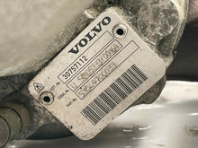Load image into Gallery viewer, EXHAUST MANIFOLD C30 V40 V50 V70 2004 04 05 06 07 08 - NW66163
