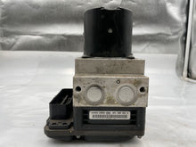 Load image into Gallery viewer, ABS PUMP 535xi 528xi 2008 08 2009 09 2010 10 - NW968
