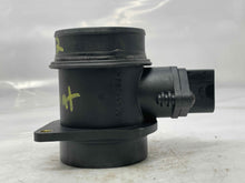 Load image into Gallery viewer, Mass Air Flow Sensor Meter MAF Volkswagen Passat 02 03 04 05 - NW5670
