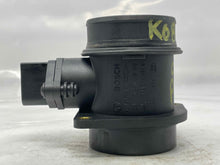 Load image into Gallery viewer, Mass Air Flow Sensor Meter MAF Volkswagen Passat 02 03 04 05 - NW5670
