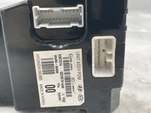 Load image into Gallery viewer, POWER SUPPLY CONTROL MODULE COMPUTER Hyundai Sonata 11 12 13 14 - NW32299
