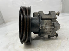 Load image into Gallery viewer, POWER STEERING PUMP Range Rover 1997 97 1998 98 - NW164004
