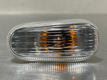 Load image into Gallery viewer, SIDE MARKER LAMP LIGHT Saab 9-3 9-5 2003-2011 Fender Mounted - NW83416
