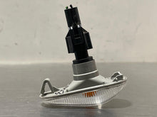 Load image into Gallery viewer, SIDE MARKER LAMP LIGHT Saab 9-3 9-5 2003-2011 Fender Mounted - NW83416
