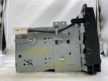 Load image into Gallery viewer, Radio  MAZDA CX-7 2011 - NW138301
