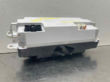 Load image into Gallery viewer, DASH MOUNTED TEMPERATURE CONTROLS Mazda Cx-7 10 11 12 - NW100672
