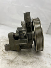 Load image into Gallery viewer, POWER STEERING PUMP AUDI A4 PASSAT 97 98 99 00 01 02 03 - NW162986
