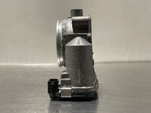 Load image into Gallery viewer, THROTTLE BODY Cayman Panamera Cayenne 2007 07 08 09 10 11 12 13 14 - NW178453
