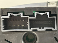 Load image into Gallery viewer, Speedometer Cluster Jeep Liberty 2009 - NW159079
