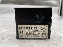 Load image into Gallery viewer, SECURITY COMPUTER MERCEDES SL500 C230 C240 01 - 06 - NW34479
