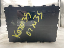 Load image into Gallery viewer, BODY CONTROL MODULE BCM COMPUTER Infiniti M35 M45 2007 07 - NW31534
