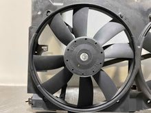 Load image into Gallery viewer, RADIATOR FAN ASSEMBLY CLK430 CLK55 99 00 01 02 03 - NW64363
