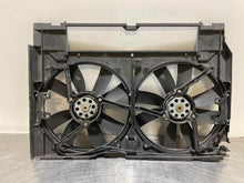 Load image into Gallery viewer, RADIATOR FAN ASSEMBLY CLK430 CLK55 99 00 01 02 03 - NW64363
