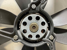 Load image into Gallery viewer, RADIATOR FAN ASSEMBLY CLK430 CLK55 99 00 01 02 03 - NW64363
