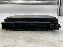 Load image into Gallery viewer, BODY CONTROL MODULE BCM COMPUTER Porsche Cayenne 08 09 10 - NW36813
