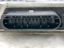 Load image into Gallery viewer, ECU ECM COMPUTER X5 750i 545i 745i 02 03 04 05 06 - 10 - NW59515
