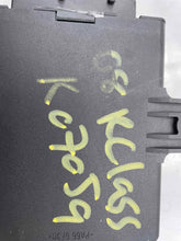 Load image into Gallery viewer, SUSPENSION CONTROL MODULE COMPUTER R320 R350 R500 R63 08-12 - NW36426
