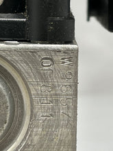 Load image into Gallery viewer, ABS PUMP Audi A4 S4 2006 06 - NW762
