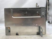 Load image into Gallery viewer, Radio Cadillac CTS 2010 - NW134448
