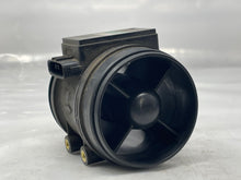 Load image into Gallery viewer, Mass Air Flow Sensor Meter MAF Vanden Pl XJ8 XJ8L XJR 98 99 - NW5162
