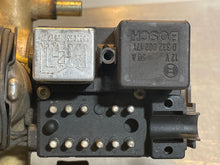 Load image into Gallery viewer, ABS PUMP MERCEDES 300D 300E 500SEL 600SEL 1990 - 95 - NW2212
