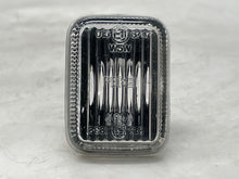 Load image into Gallery viewer, Park Lamp Light  RANGE ROVER 2002 - NW83402
