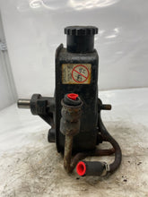 Load image into Gallery viewer, POWER STEERING PUMP Tahoe Yukon Blazer 92 93 94 95 - NW162597
