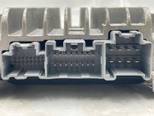Load image into Gallery viewer, AMPLIFIER Saab 9-3 2007 07 - NW139572
