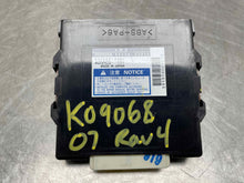 Load image into Gallery viewer, Transfer Case Computer Toyota Rav 4 2006 06 2007 07 2008 08 - NW38464
