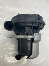 Load image into Gallery viewer, AIR INJECTION PUMP SMOG BMW 325i 2002 02 2003 03 2004 04 2005 05 2006 06 - NW8008
