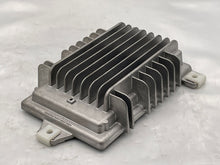 Load image into Gallery viewer, AMPLIFIER Saab 9-3 2007 07 - NW139575
