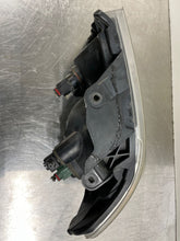 Load image into Gallery viewer, HEADLIGHT LAMP ASSEMBLY Durango 2007 07 2008 08 2009 09 Right - NW101913
