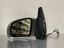Load image into Gallery viewer, SIDE VIEW DOOR MIRROR R320 R350 R500 R63 06 07 08 09 10 Left - NW53403
