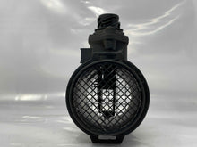 Load image into Gallery viewer, Mass Air Flow Sensor Meter MAF 318i 318ic 318ti 750il Z3 95-01 - NW4767
