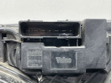 Load image into Gallery viewer, RADIATOR FAN ASSEMBLY Saab 9-3 2005 05 2006 06 2007 07 08 09 10 11 Manual - NW421809
