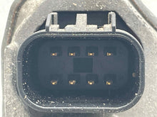 Load image into Gallery viewer, THROTTLE BODY Saab 9-3 2003 03 2004 04 2005 05 2006 06 - NW516009

