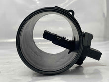 Load image into Gallery viewer, Mass Air Flow Sensor Meter MAF 545i 645ci 745i 745li X5 04-06 - NW4924
