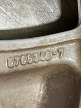 Load image into Gallery viewer, WHEEL BMW 320i 330i 2000 00 01 02 30 04 05 06 Alloy - NW197789
