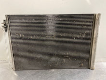 Load image into Gallery viewer, AC CONDENSER Range Rover 2003 03 2004 04 2005 05 - NW44121
