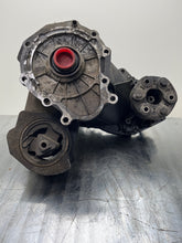 Load image into Gallery viewer, TRANSFER CASE Range Rover 2003 03 2004 04 2005 05 - NW177064
