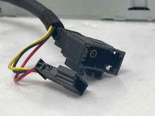 Load image into Gallery viewer, REMOTE CD CHANGER E350 E550 B200 CLS500 CLS55 CLS550 CLS63 E280 03-13 - NW138714
