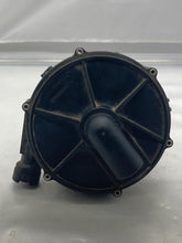 Load image into Gallery viewer, AIR INJECTION PUMP SMOG BMW X5 2001 01 2002 02 2003 03 3.0L - NW8095

